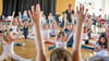 Geleitet wird die Veranstaltung zur Neuaufnahme für das Wolfener Ballett  von dessen künstlerischer Leiterin Bianka Behrend.