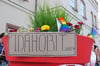 Anlässlich des IDAHOBIT wird in Gardelegen am 17. Mai erneut ein Picknick auf dem Rathausplatz stattfinden  - mit besonderem Tisch.