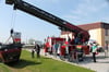 Die große Drehleiter der Feuerwehr in Tangerhütte bei einem Tag der offenen Tür. Das Fahrzeug stammt aus dem Jahr 1987.
