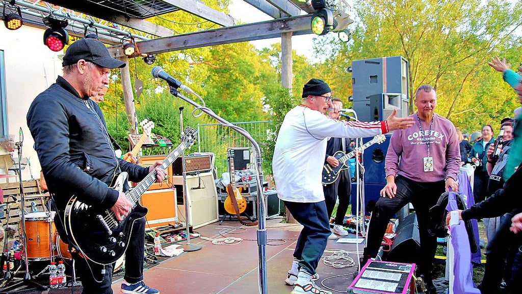 Mit den Beatsteaks spielte die wohl bisher bekannteste Band in dem 90-Einwohner-Dorf.