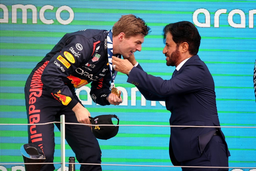 Teilsieg für Max Verstappen und Kollegen: Fia-Präsident Mohammed Ben Sulayem lenkt im Strafen-Streit ein.