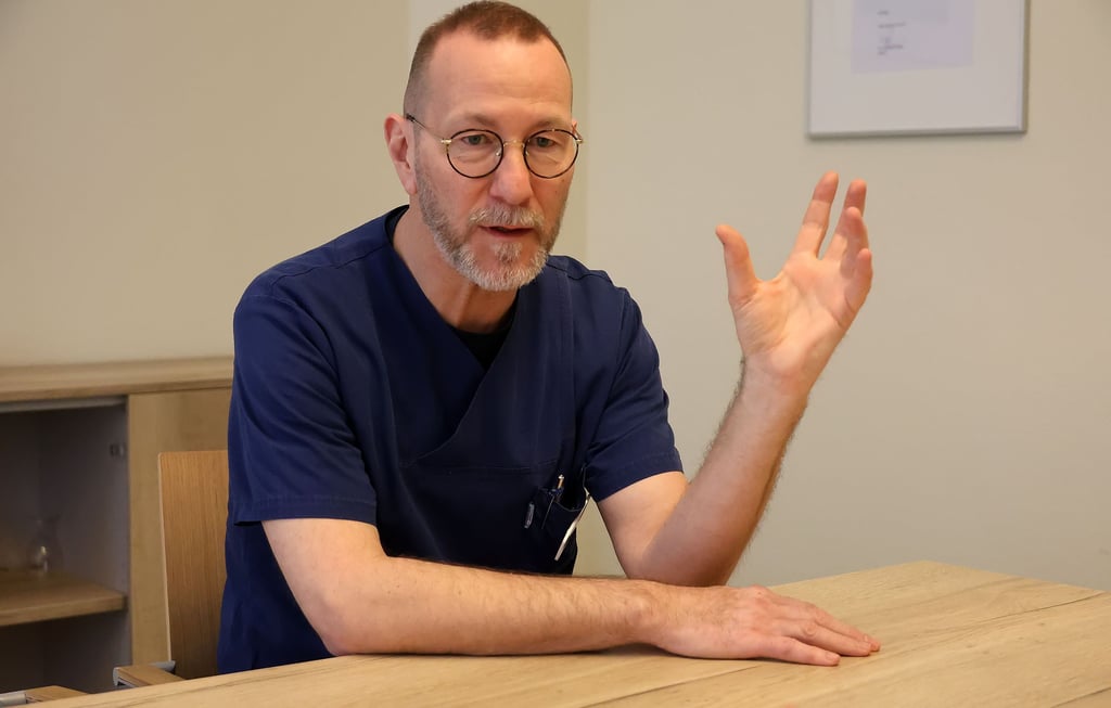 Interview mit Dr. Stefan Blache, Chefarzt für Anästhesie und Intensivmedizin in der Sangerhäuser Heliosklinik.