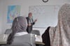 Einen Deutschkurs nur für Frauen, bei dem auch die Kinderbetreuung abgesichert ist, wollen einige Ratsfraktionen in Magdeburg etablieren.