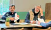 Martin Schunke (l.) sah die Kompetenzen der Ortsräte überschritten. 