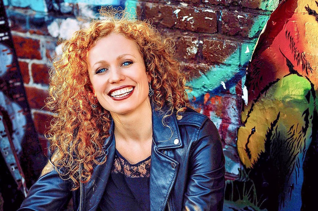 Caroline Bungeroth präsentiert am 24. Mai ihr neues Soloprogramm im Bernburger Theater.