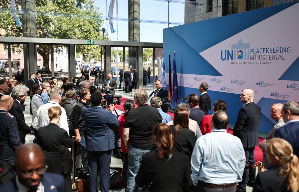 UN-Konferenz vom Auswärtigen Amt sorgt in Berlin-Mitte für Behinderungen.