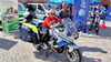 Begehrt am Blaulichttag sind immer wieder Fotos auf einem der Polizeimotorräder. 