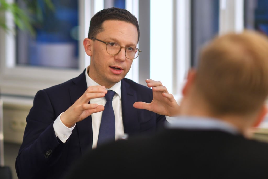 Wissenschaftsminister Mohrs hat mindestens eine Exzellenz-Uni als Ziel ausgegeben. (Archivbild)
