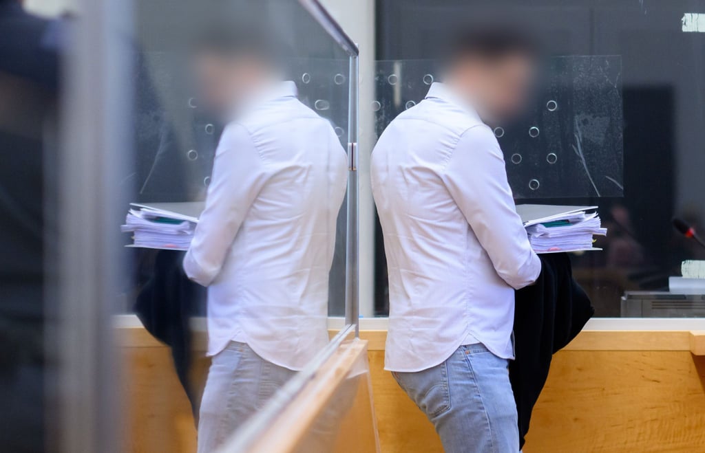 Der angeklagte Staatsanwalt bestreitet, Geschäfte mit der Kokain-Mafia gemacht zu haben. (Archivbild)