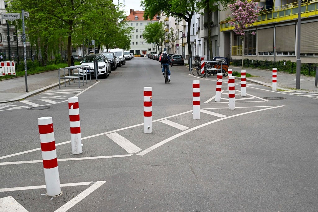 Manche Bezirke setzen auf Poller zur Verkehrsberuhigung. (Archivbild)
