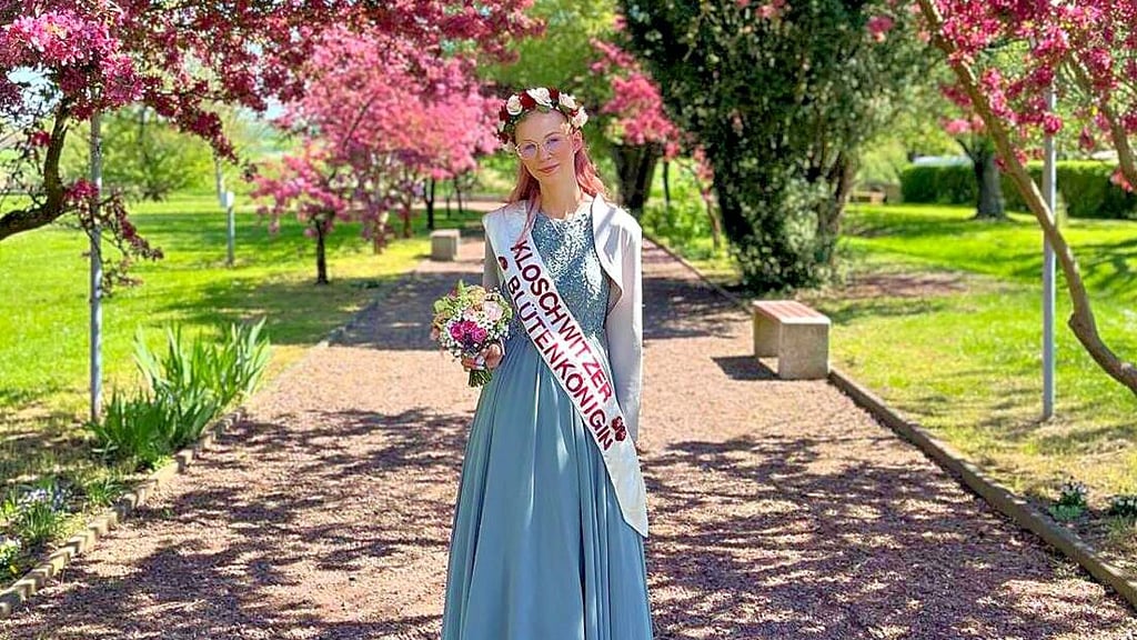 Katie Friedemann ist beim diesjährigen Kloschwitzer Blütenfest zur Blütenkönigin gewählt worden.