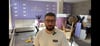 Blick in das noch im Umbau befindliche "Cafe Smile" mit Inhaber und Gastronom Sarmen Nazaryan.