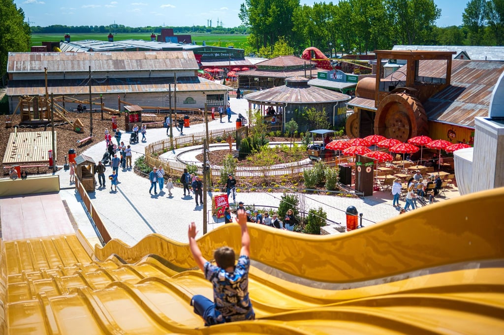 Niedersachsen hat einen neuen Freizeitpark: Das Karls Erlebnis-Dorf Loxstedt.