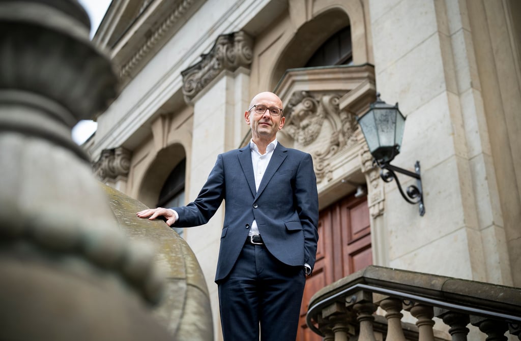 Der Hallenser Lucas Flöther betreut deutschlandweit große Insolvenzfälle.