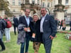 Landtagspräsident Gunnar Schellenberger (CDU, rechts) mit den FDP-Politikern Andreas Silbersack und Cornelia Pieper im vergangenen Herbst vor der Prager Botschaft.