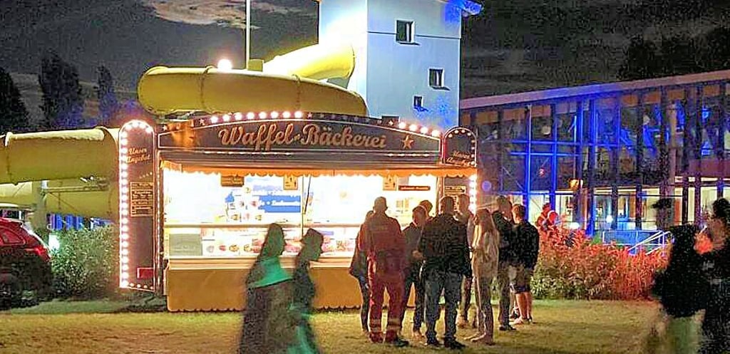 Das Außengelände des Woliday wird zur chilligen Partymeile.
