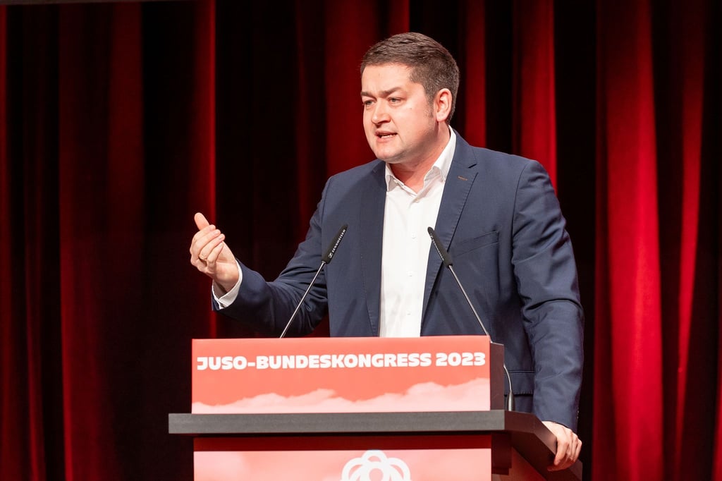 Braunschweigs Oberbürgermeister Thorsten Kornblum (SPD) könnte im Juni als Beisitzer in den SPD-Vorstand gewählt werden. (Archivbild)