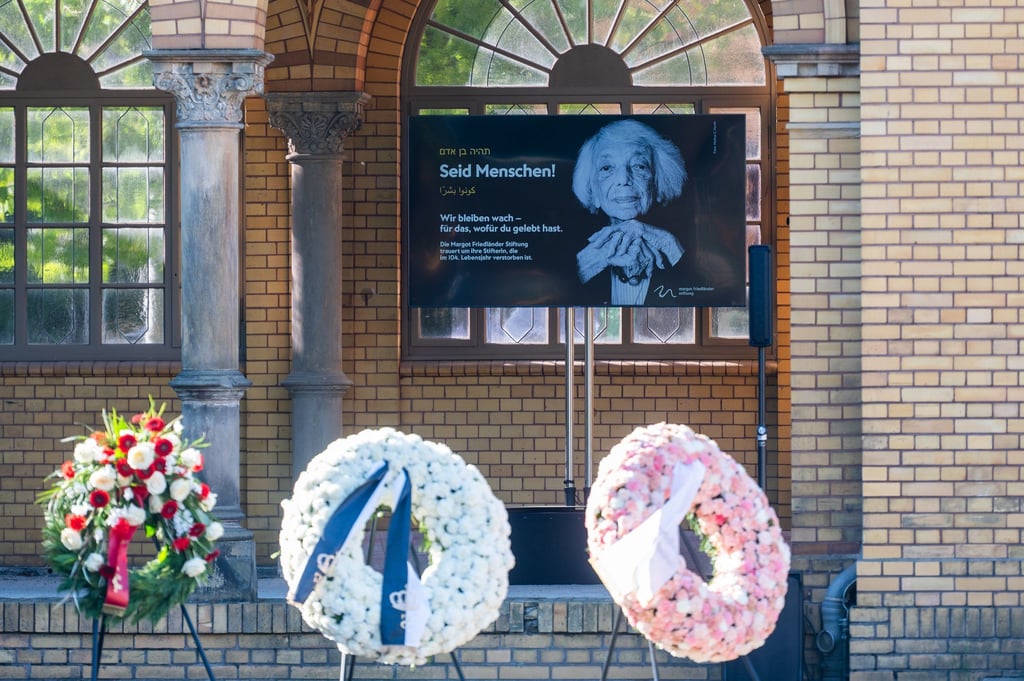 Viele Menschen in Berlin wollen dauerhaft an Margot Friedländer erinnern. (Archivbild)