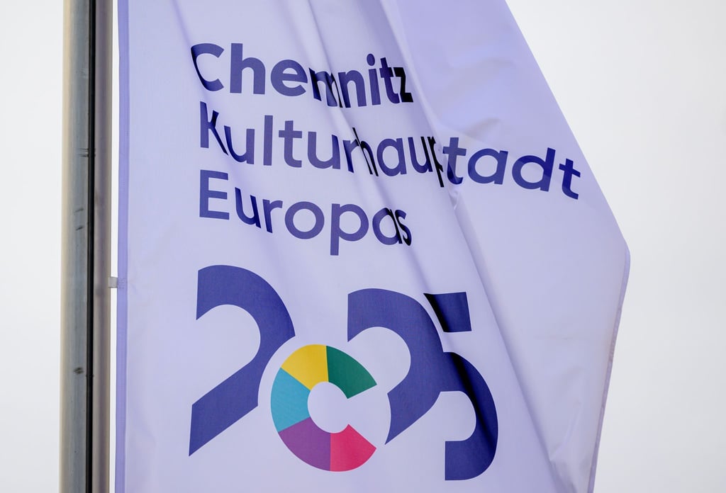 Mehr als 8.000 Läufer starten in Chemnitz beim Kulturhauptstadt-Marathon. Entlang der Strecke wird jede Menge Musik geboten. (Archivbild)