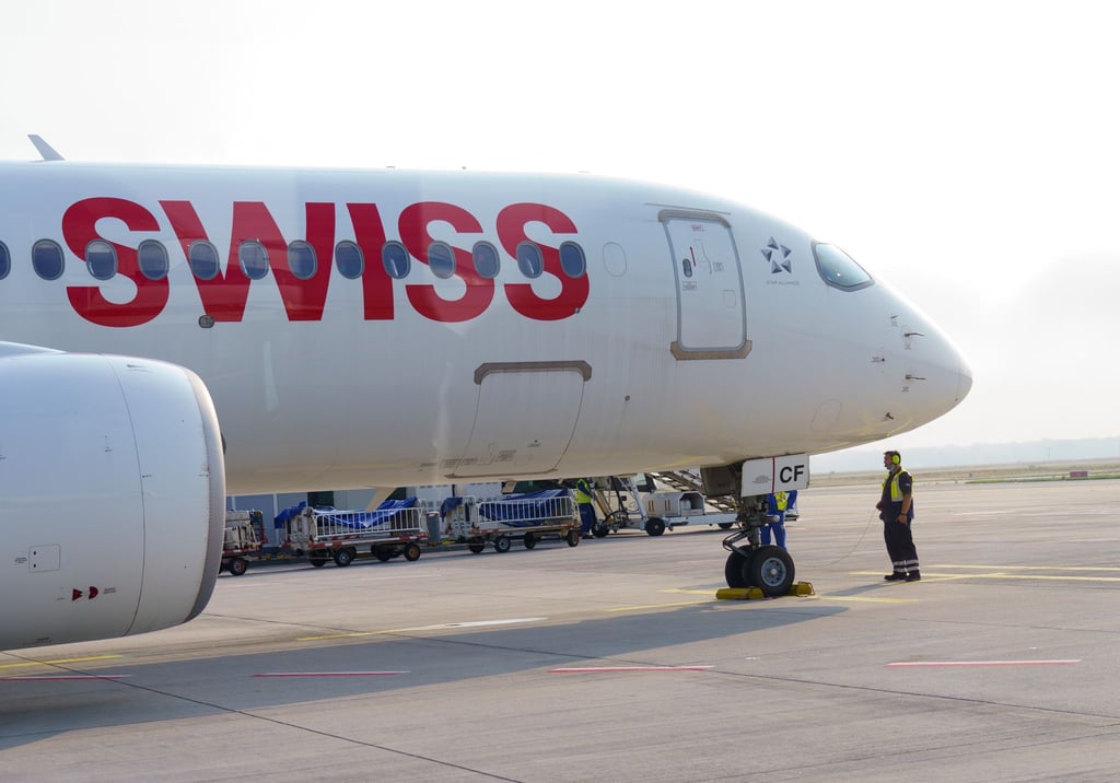 Personalengpass zwingt Swiss zu Flugstreichungen. (Archivbild)