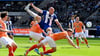 Toni Leistner (oben) bleibt Hertha BSC erhalten