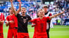 Thomas Müller jubelte in seinem letzten Bundesligaspiel für den FC Bayern München über einen klaren Sieg.