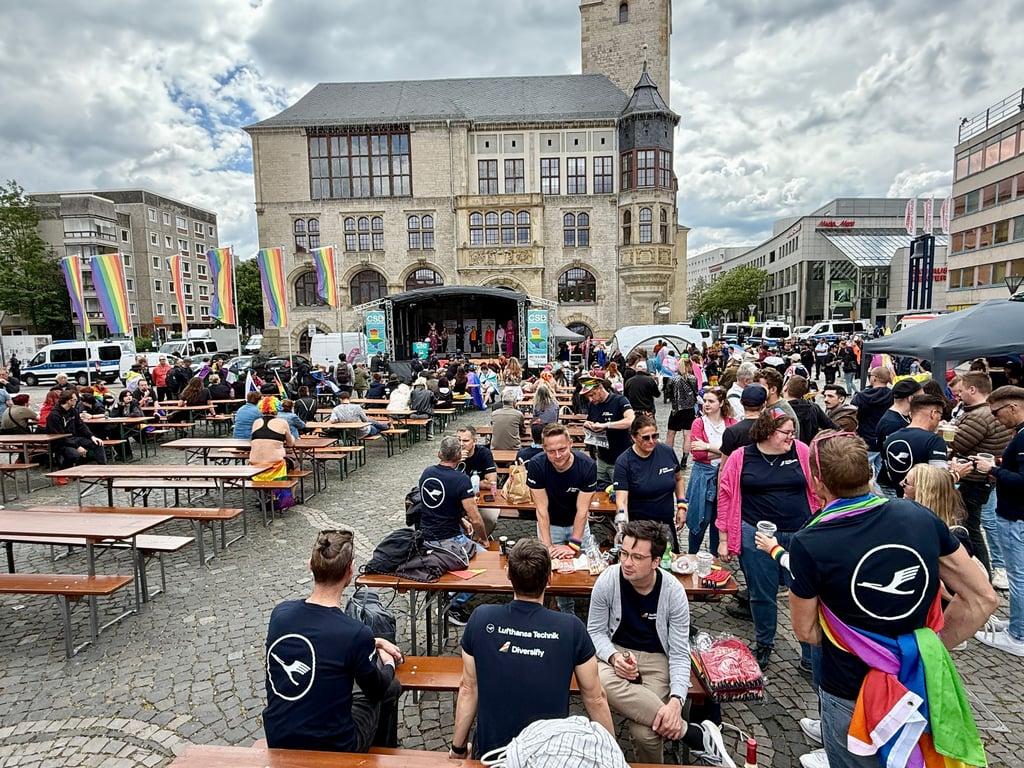 Treffpunkt Marktplatz.