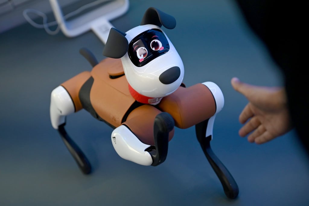 Roboter-Hunde tauchen bereits gelegentlich im Straßenbild chinesischer Großstädte auf.
