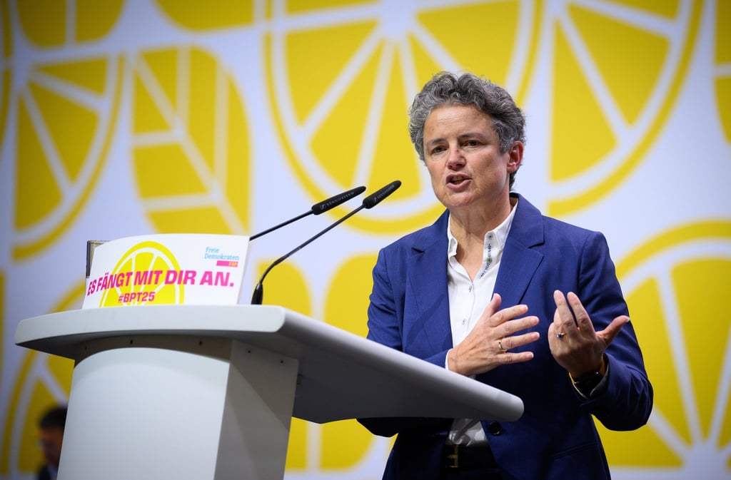 Lydia Hüskens ist Landesvorsitzende der FDP in Sachsen-Anhalt und Ministerin für Infrastruktur und Digitales.