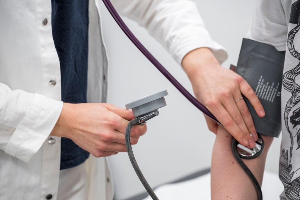 Die geplante Landarztquote im Medizin- und Zahnmedizinstudium an der Universität Jena wird für das Studienjahr 2026/27 angepeilt. (Symbolfoto)