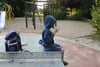 Lieber auf dem Spielplatz daddeln als zur Schule gehen: Schwänzen kann viele Ursachen haben. 
