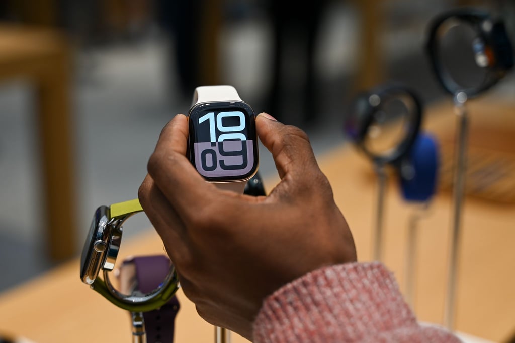 Unter den Testsiegern: „Apple Watch Series 10 Aluminium (GPS) 46 mm“ für 467 Euro.