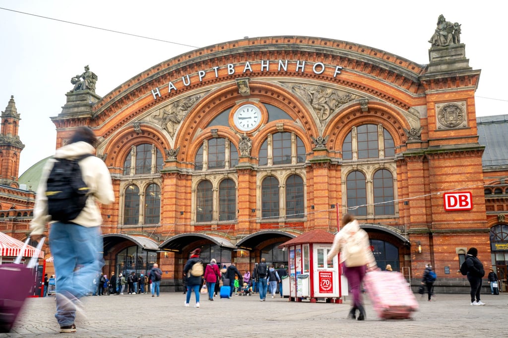 Wegen einer Vielzahl an Delikten auch im Bereich des Bremer Hauptbahnhofs wurde die Soko „Junge Räuber“ eingerichtet. (Symbolbild)