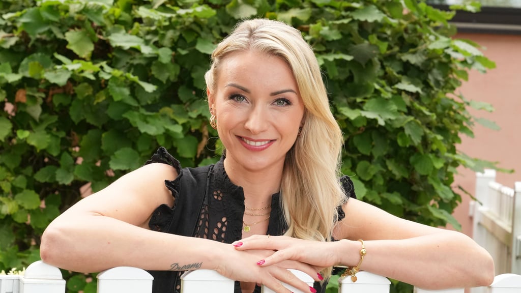 Schlagersängerin Anna-Carina Woitschack ist bald in einer Gastrolle in der RTL-Serie „Alles was zählt“ zu sehen.