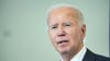 Biden und seine Familie beraten sich nach Angaben seines Büros derzeit mit seinem Ärzteteam über das weitere Vorgehen.