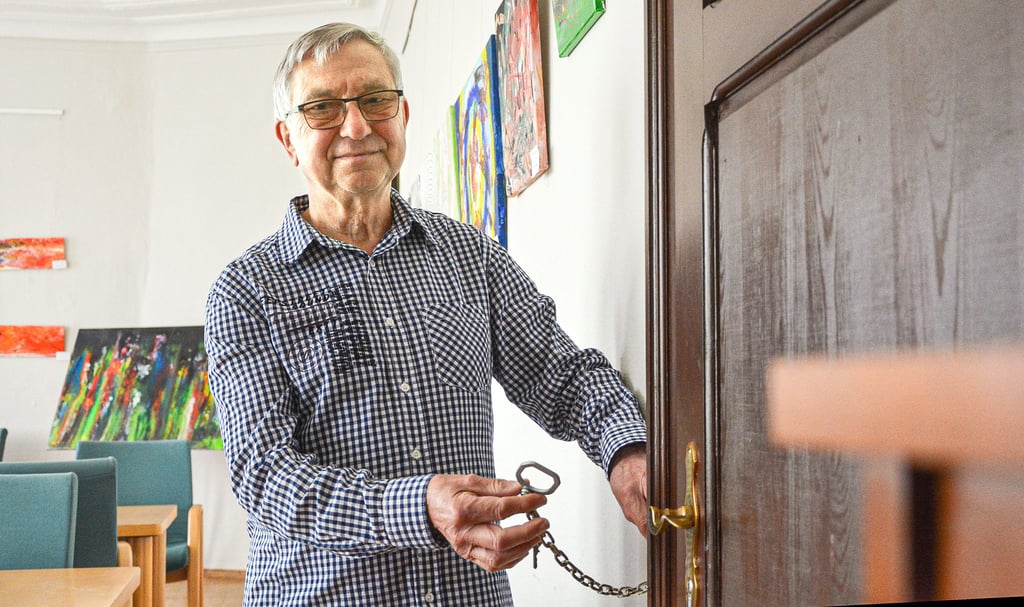 Manfred Knechtel berät seit Jahren unter anderem Senioren in Sicherheitsfragen. Der Polizist im Ruhestand klärt in der Börde über Fragen zu Einbrüchen auf und kennt auch die neusten Tricks.