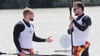 In der Diskussion: Jonas Draeger (r.) und Moritz Florstedt werten das B-Finale in Szeged aus.