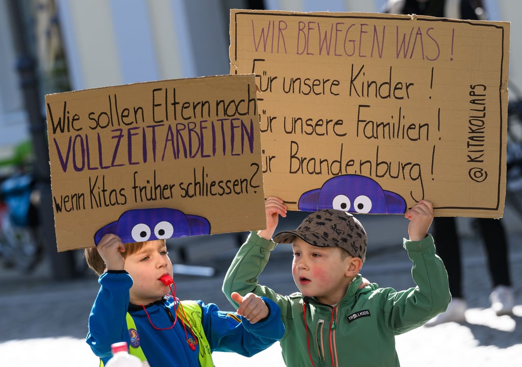 Ist Vollzeitarbeit noch möglich, wenn in den Kitas weiter gespart werden muss? Eine dreifache Mutter aus Gardelegen macht sich große Sorgen.