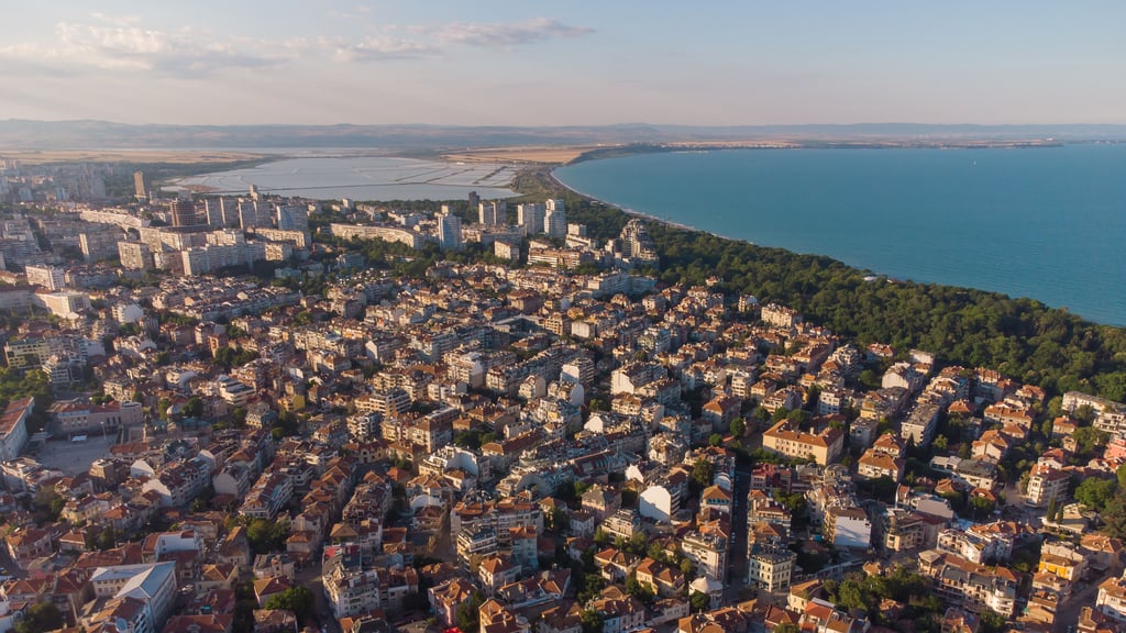 Blick über die bulgarische Stadt Burgas.