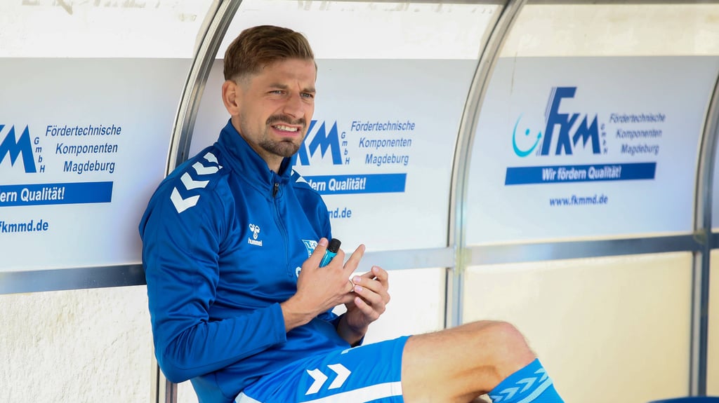 Alexander Nollenberger hat bald einen Ehering am Finger: Im Sommer heiratet der Profi des 1. FC Magdeburg seine Freundin.