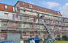 Im Lippeweg werden aktuell die Balkone erneuert, die gleichzeitig zu kleinen Kraftwerken werden. 