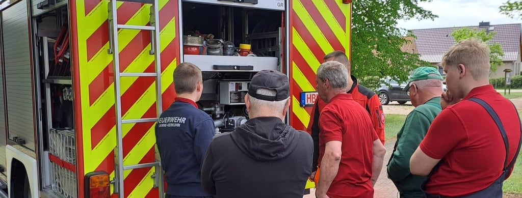 Die Feuerwehr Sanne-Kerkuhn hat 2025 bereits ein neues Fahrzeug bekommen. Weitere gebrauchte Gefährte werden beschafft.