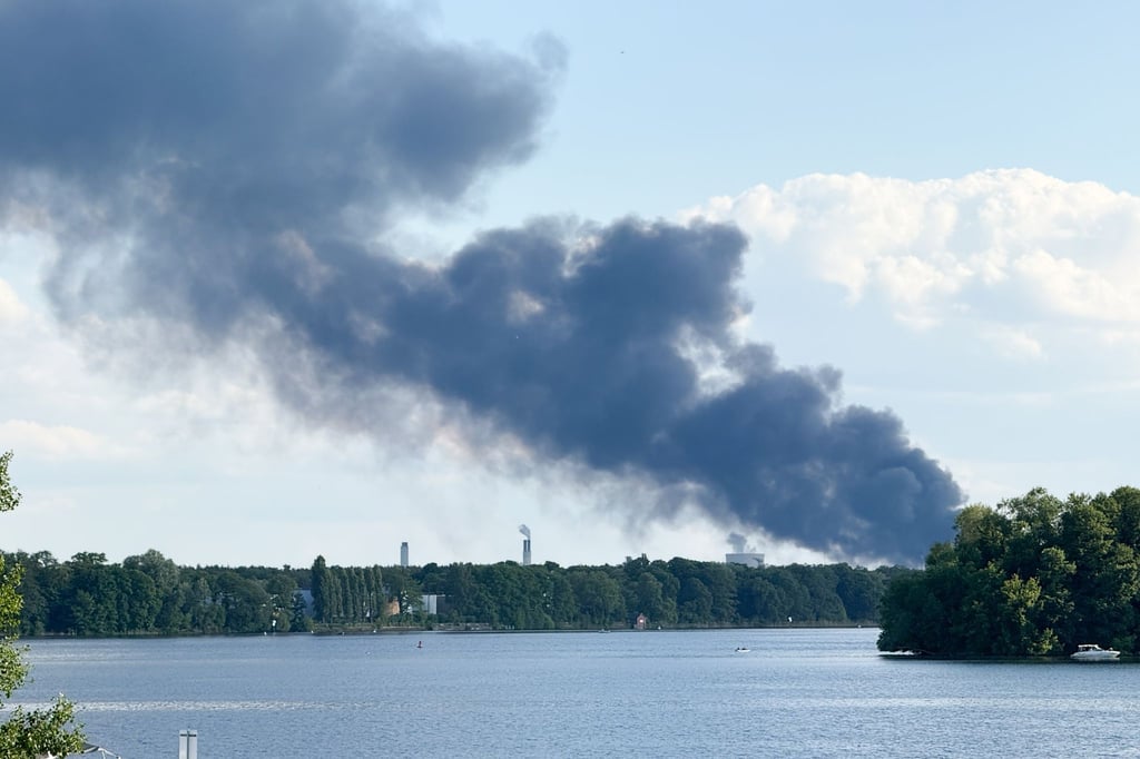Die Feuerwehr war mit zahlreichen Einsatzkräfte vor Ort.