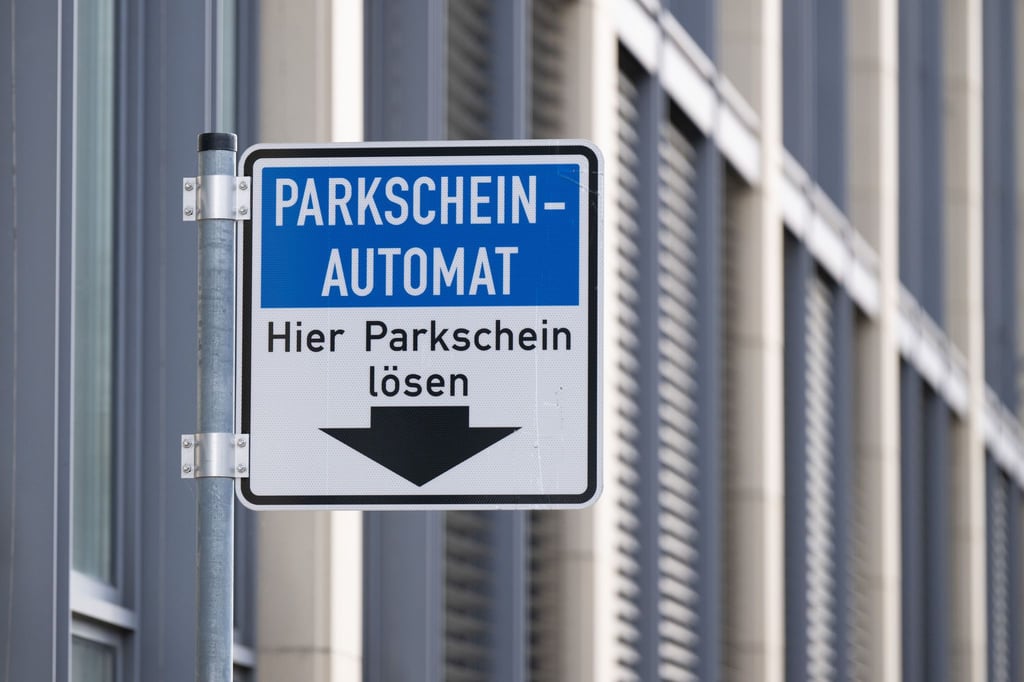 Erfurt warnt vor gefälschten QR-Codes an Parkscheinautomaten. (Archivbild)