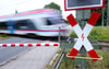 An einer Schrankenanlage kam es im November 2024 zu dem Unfall, bei dem nur mit viel Glück niemand verletzt wurde.