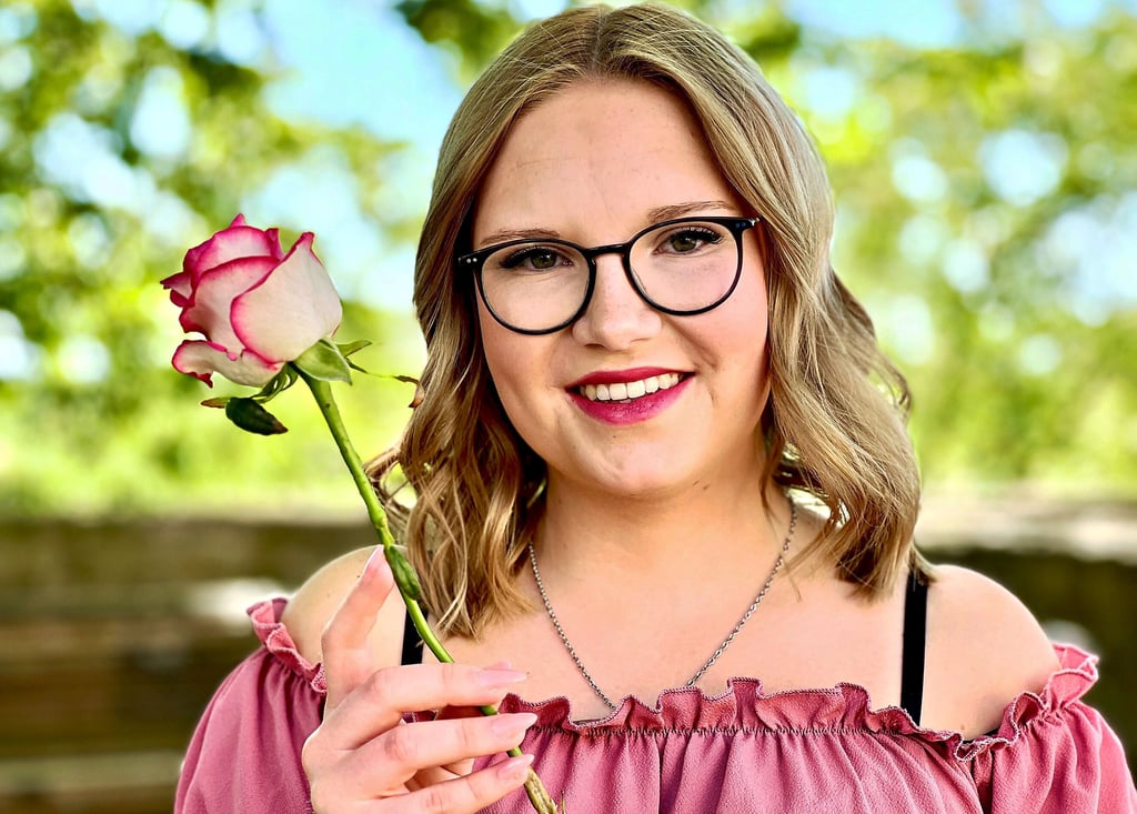 Lina-Marie Sellmann wird bei der Stadtfest-Eröffnung zur 13. Bernburger Rosenkönigin gekrönt.