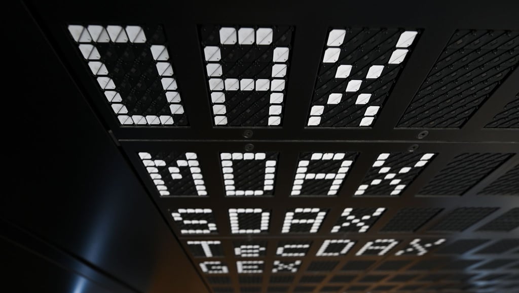 Erst am 3. März war der Dax über 23.000 Zähler gestiegen, nun wird die nächste Tausender-Marke überschritten.