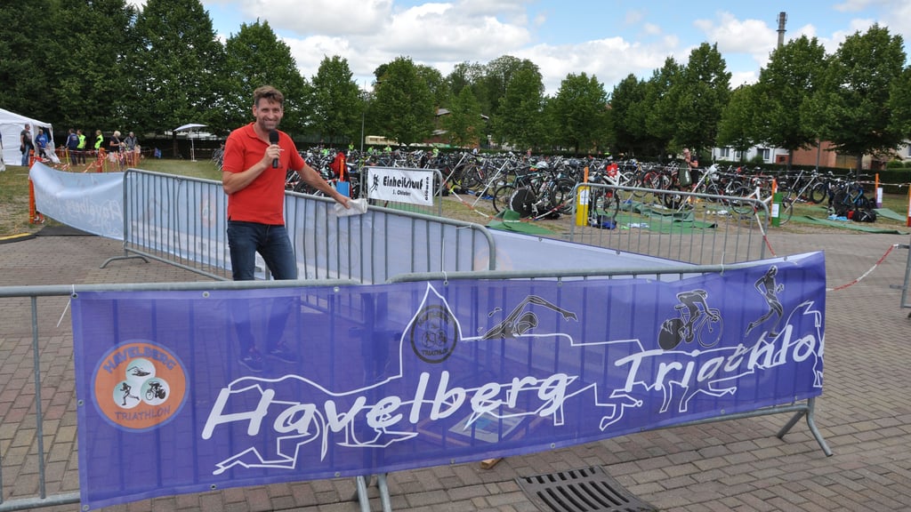 Ingo Döring organisiert zum 17. Mal den Hafentriathlon in Havelberg.