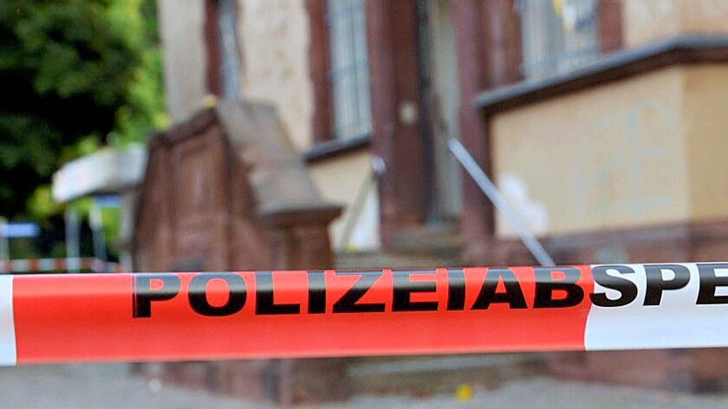 Vor zwei Jahren sprengten Unbekannte den Geldautomaten der Zerbster Postbank.
