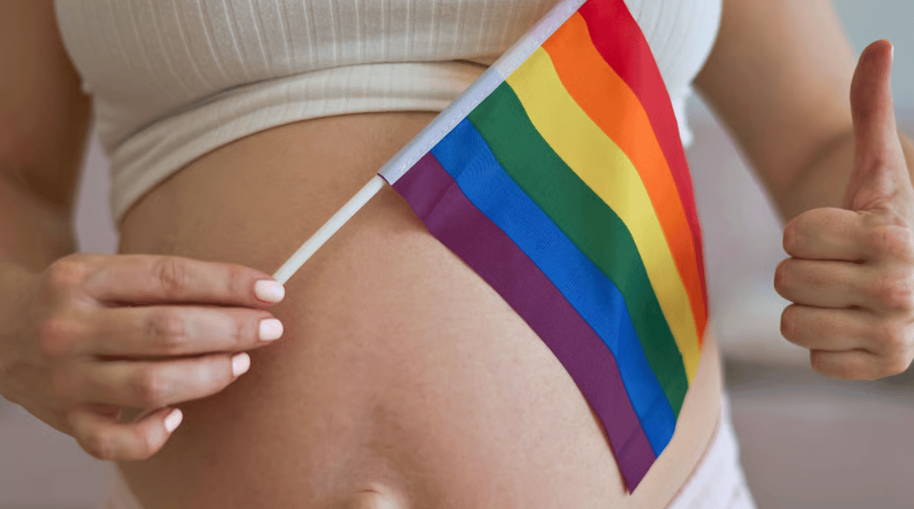 Stiefkindadoption statt Gleichstellung: Lesbische Mütter haben oft einen steinigen Weg vor sich.